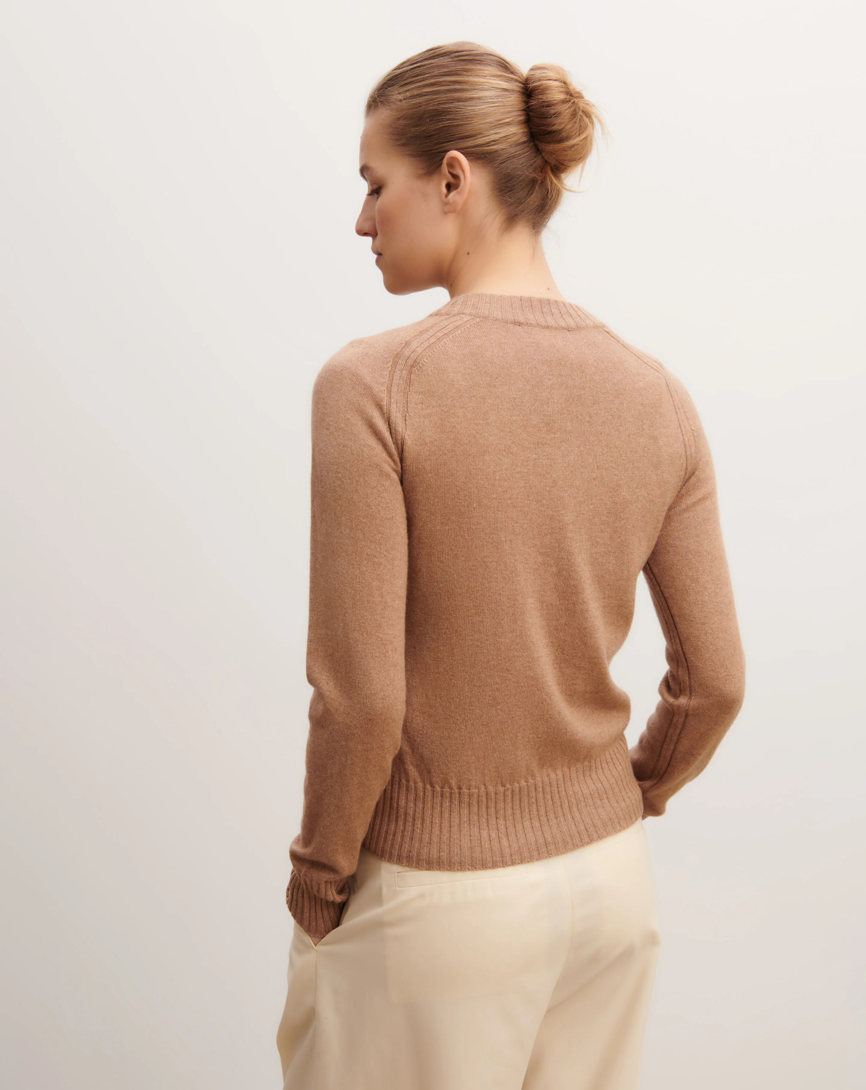 Pull col rond ajusté - Image 2